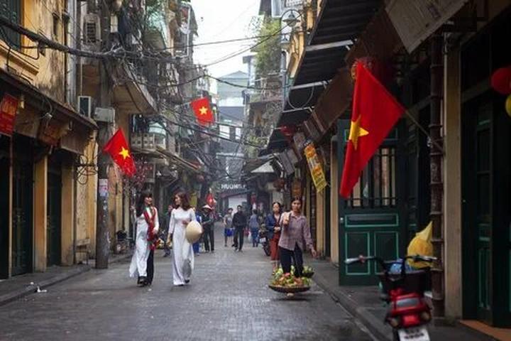 Khám phá Thế giới, Kiếm Tiền Từ Vlog: Hotspot Matrix - Người Bạn Đồng Hành